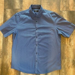 Men’s Large, Alfani, Short Sleeve Button Cotton Dress Shirt Retail: $45
